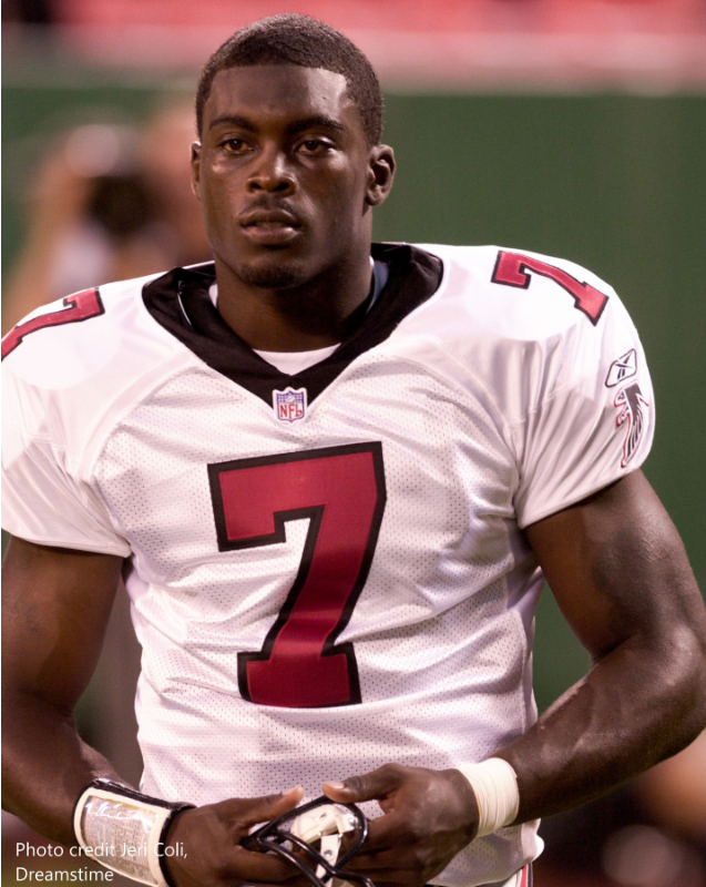 Really, NFL? Dog Killer Michael Vick Gets Gig as Pro Bowl Captain